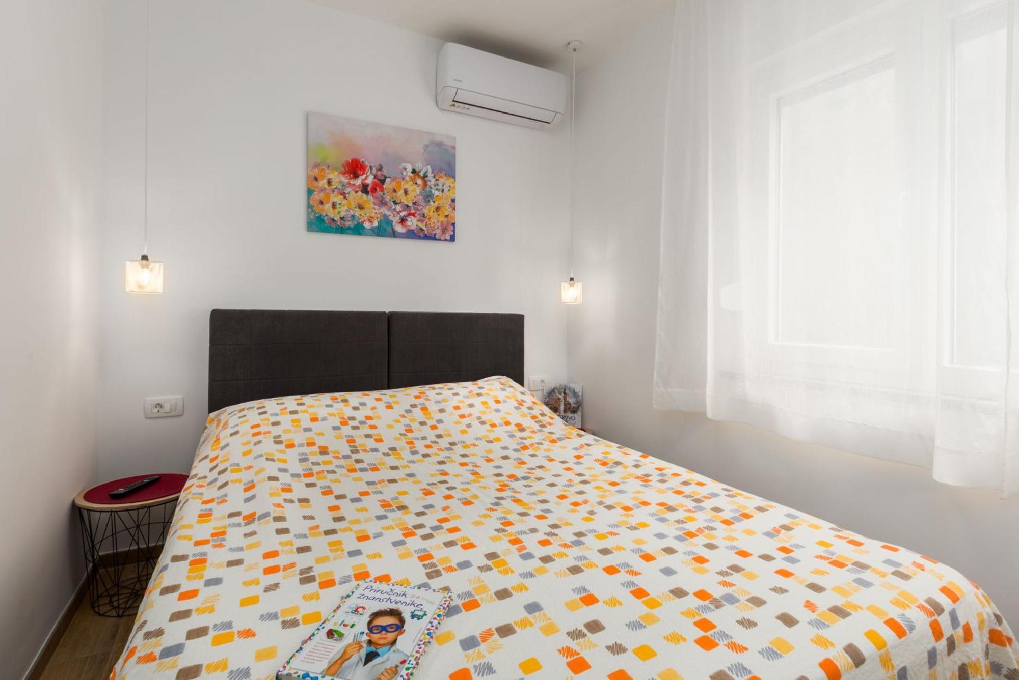 Sylvia Center Apartment プーラ エクステリア 写真